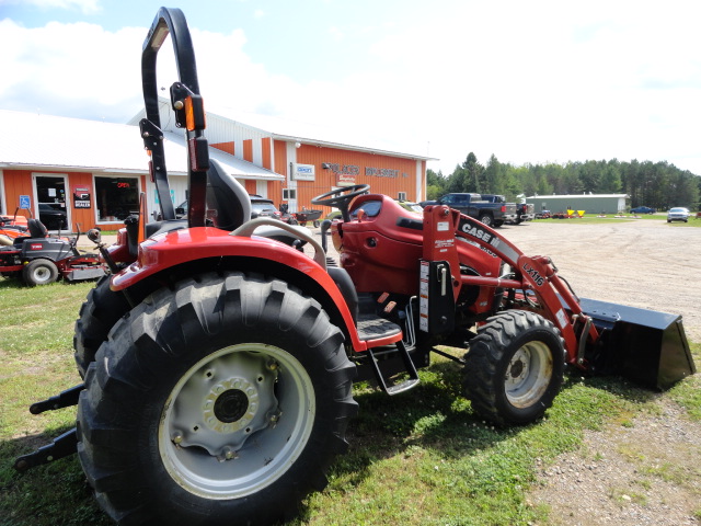 (image for) Case IH DX35 Tractor