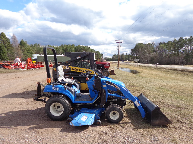 (image for) New Holland TZ25DA Tractor
