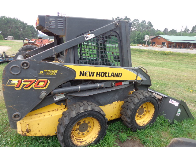 (image for) New Holland L170 Skid Steer